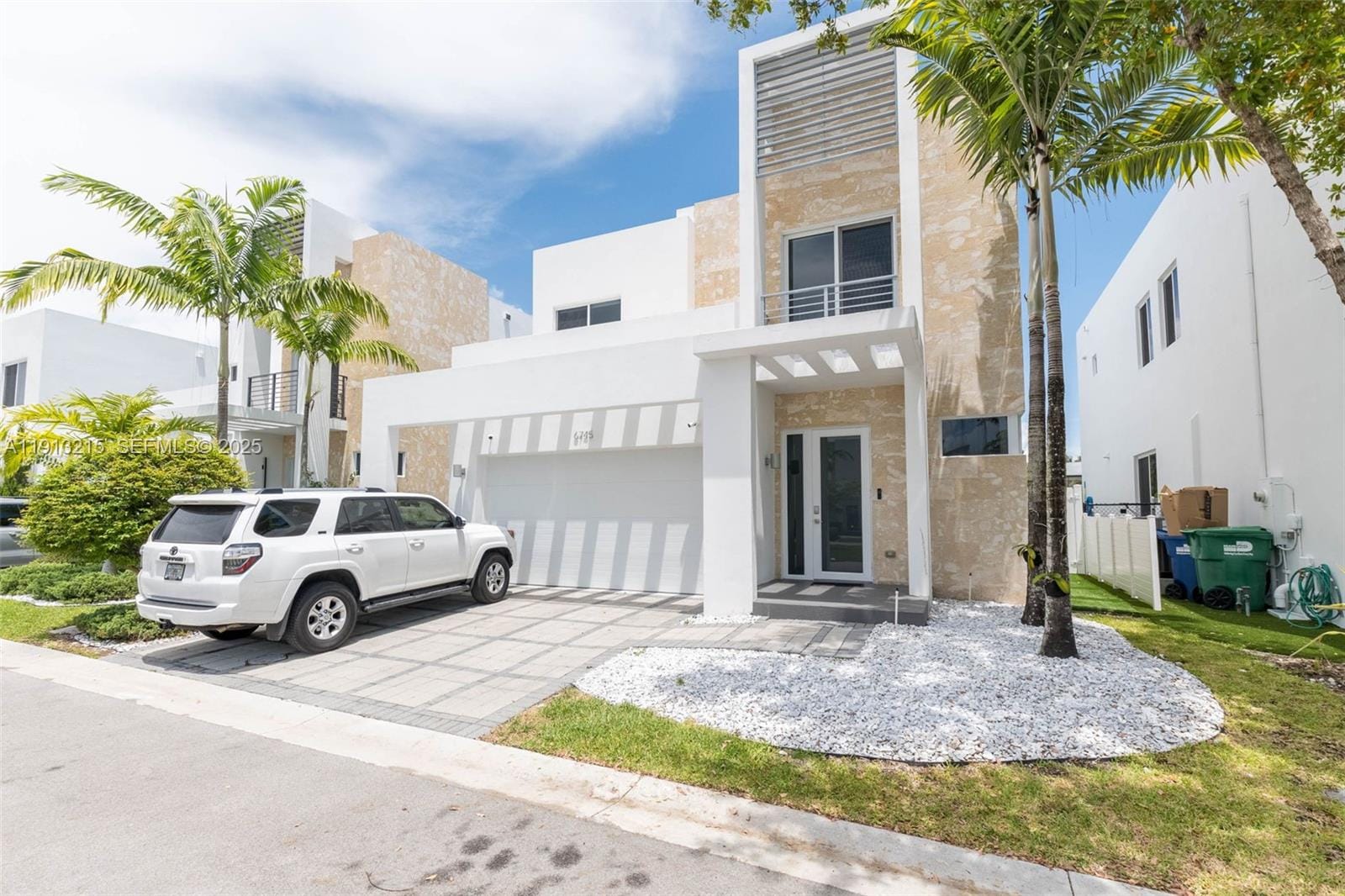 6745 NW 103rd Avenue, Doral, FL 33178 photo 3