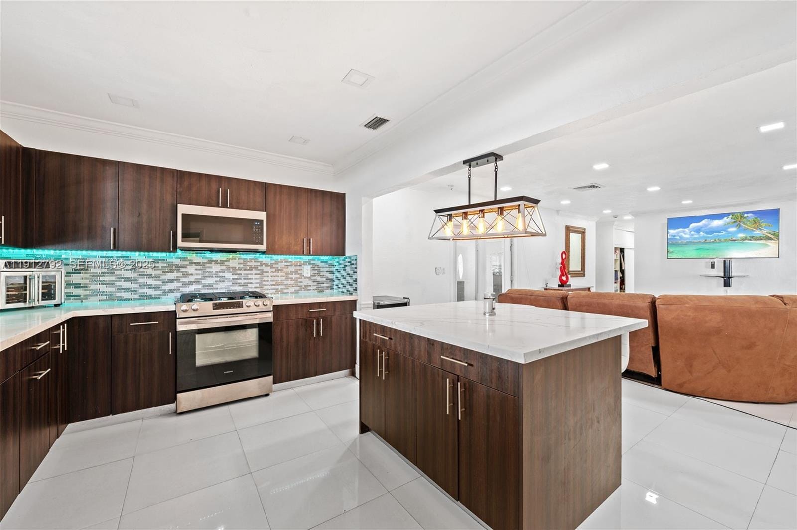 5355 W 5th Lane, Hialeah, FL 33012 photo 12