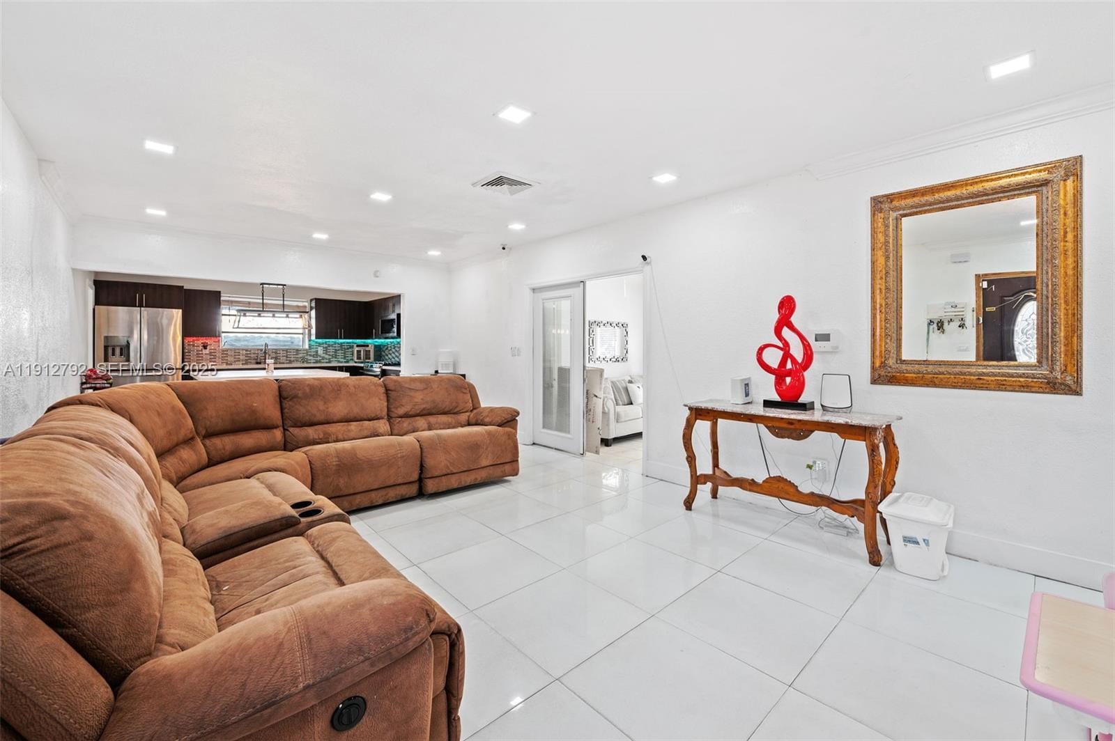 5355 W 5th Lane, Hialeah, FL 33012 photo 7