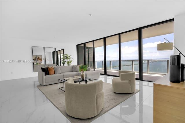 700 NE 24th Street 5602, sold in Bay Breeze, Miami, FL
