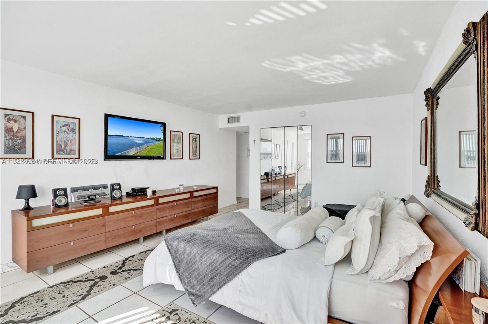 1000 NE 191st Street 21, Miami, FL 33179 photo 14