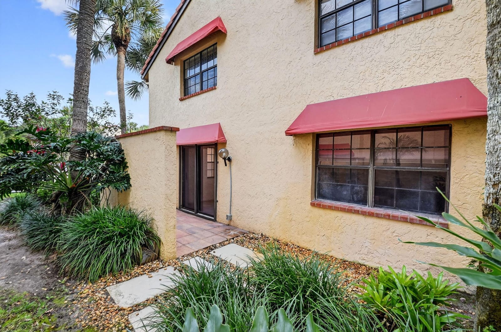 11281 Aspen Glen Drive 104 — photo 12