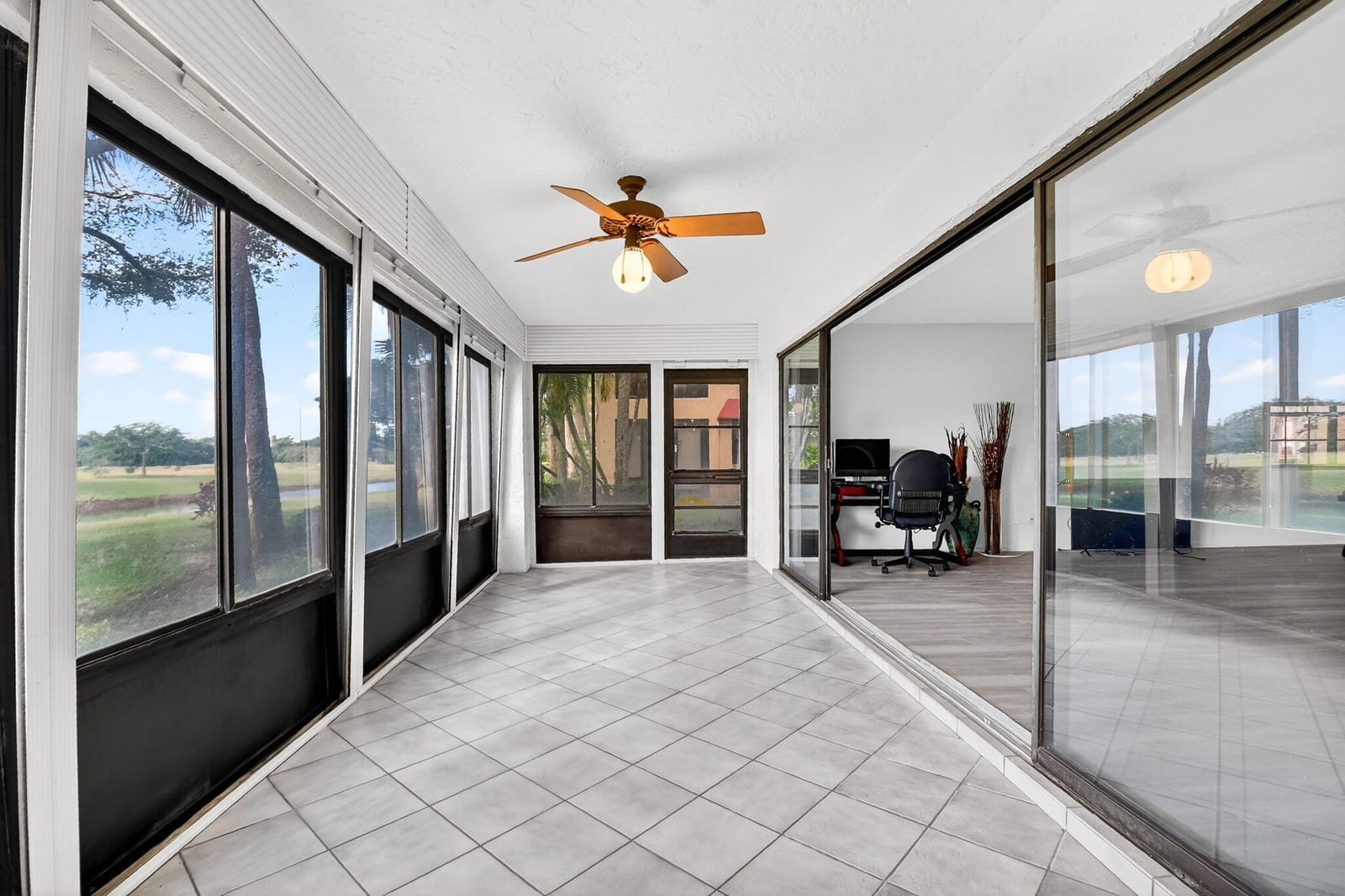 11281 Aspen Glen Drive 104, Boynton Beach, FL 33437 photo 22