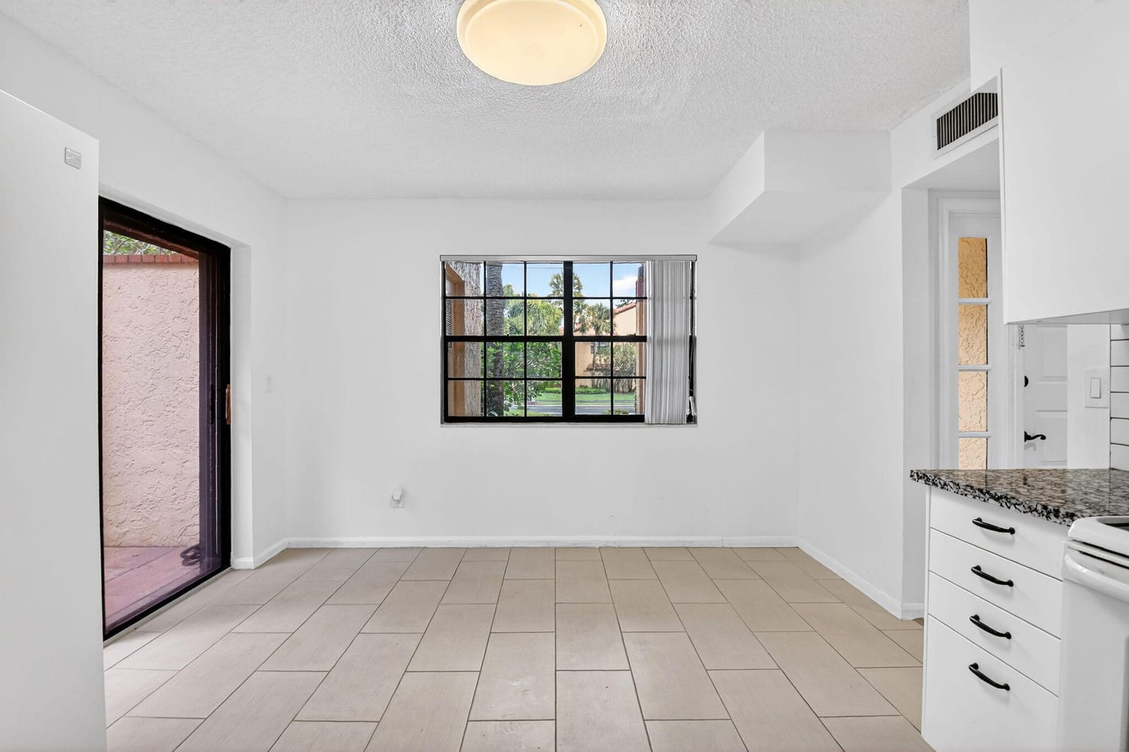 11281 Aspen Glen Drive 104 — photo 9