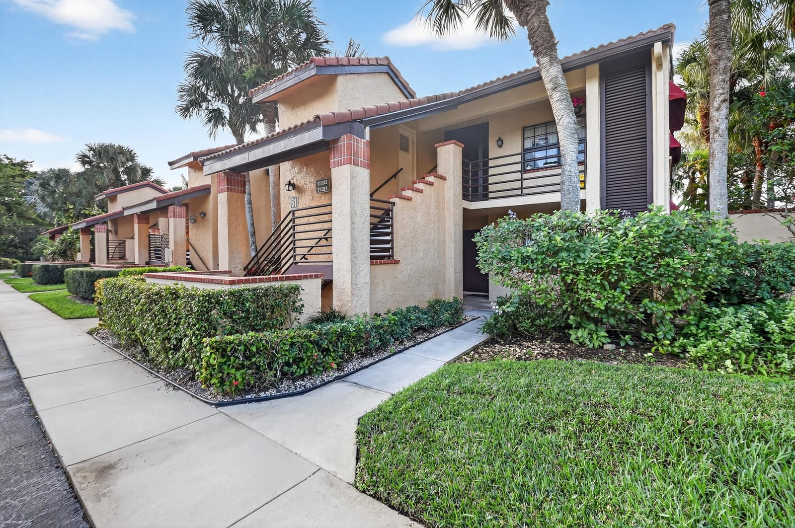 Sold home at 11281 Aspen Glen Drive 104, Boynton Beach, FL 33437