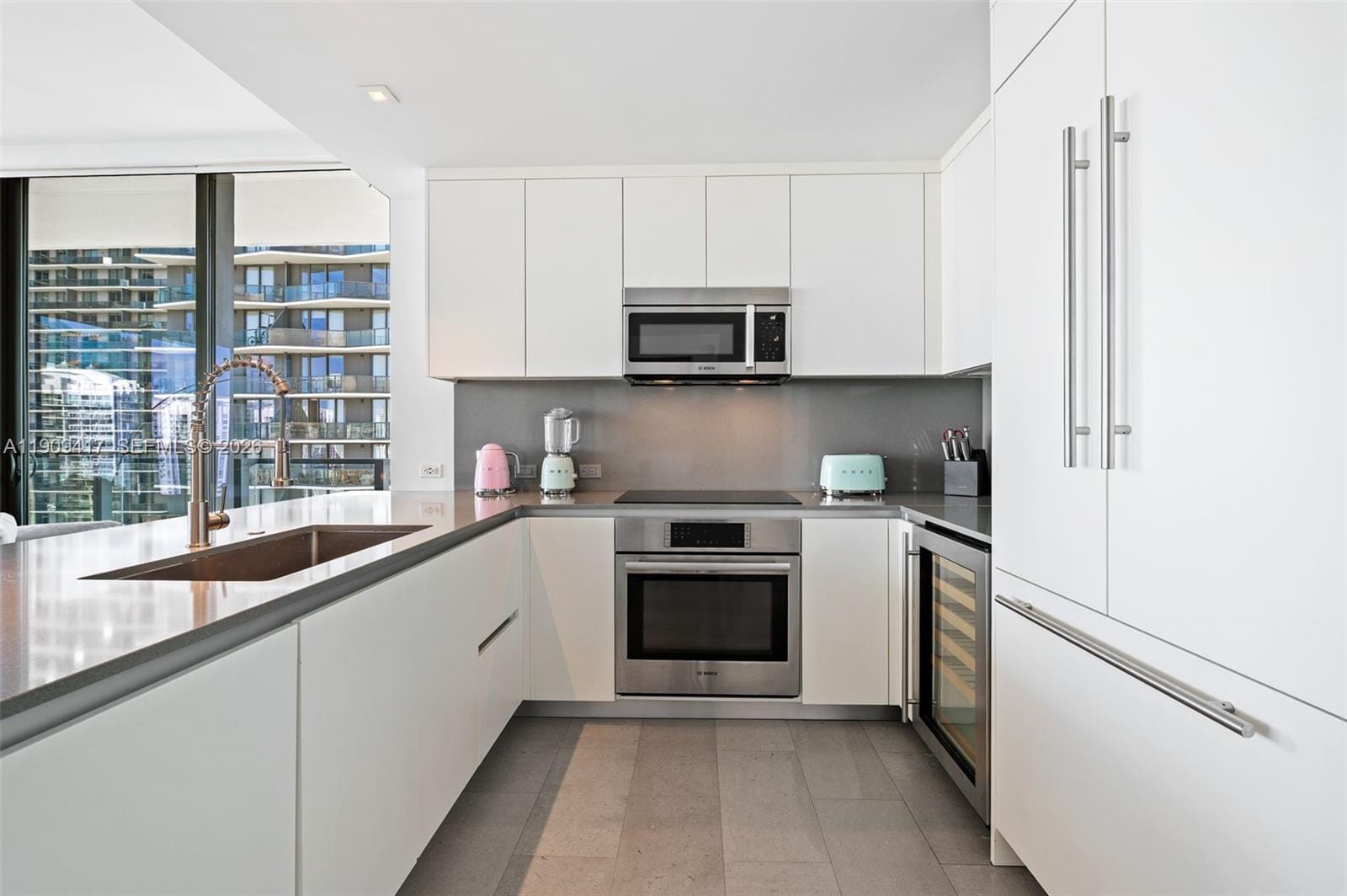 88 SW 7th Street 3101, Miami, FL 33130 photo 8