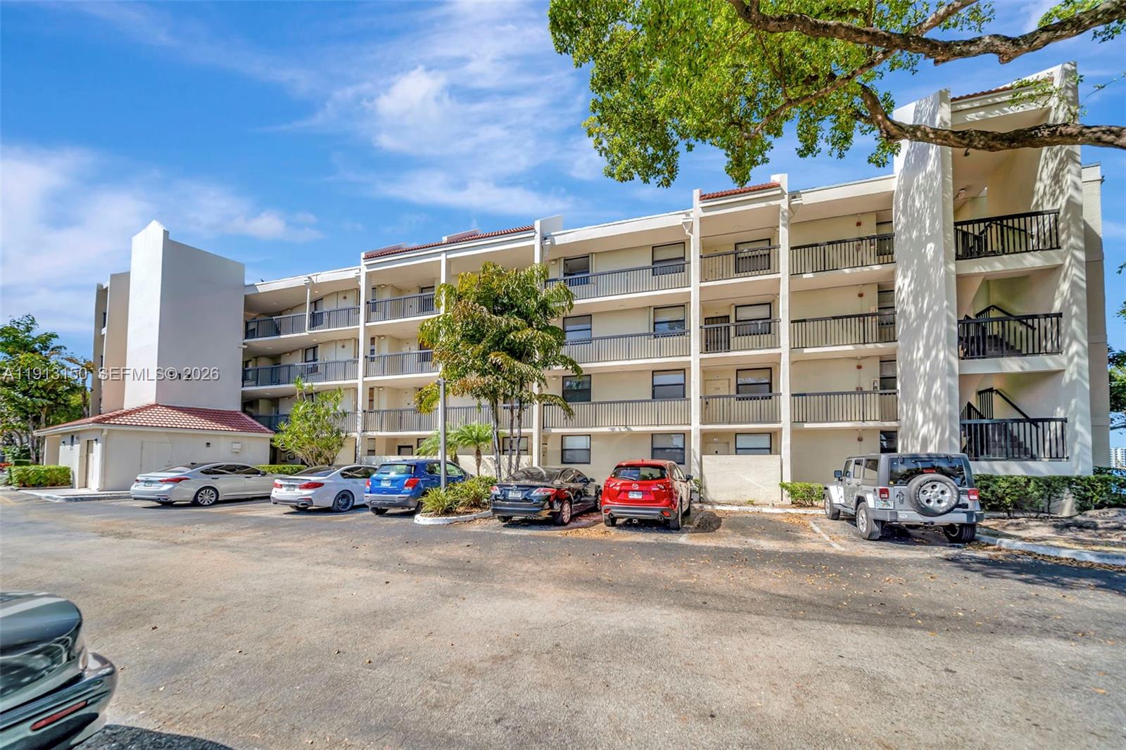 117 Lake Emerald Drive 408, Oakland Park, FL 33309, Oakland Park