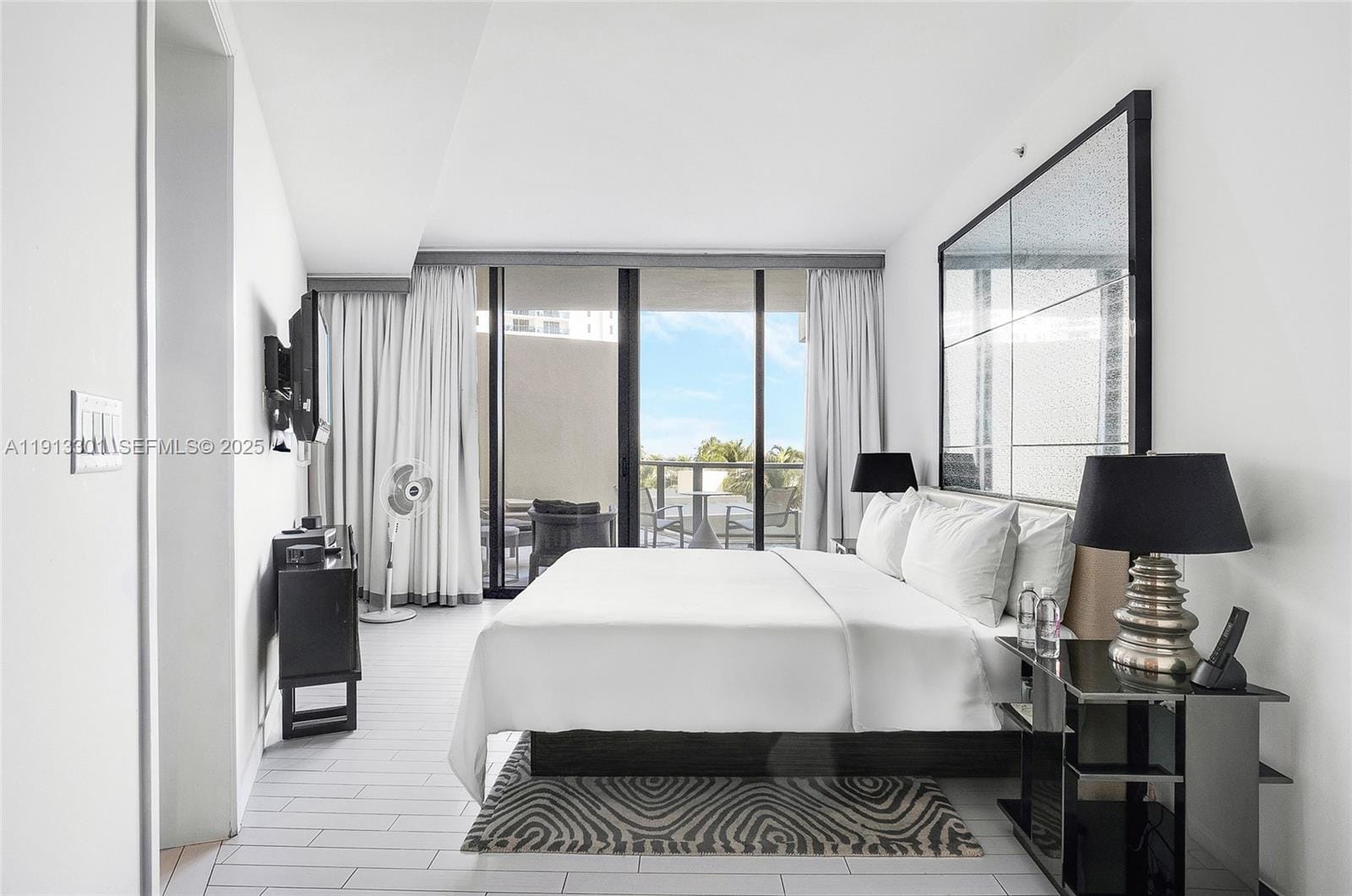 2201 Collins Avenue 431, Miami Beach, FL 33139 photo 8