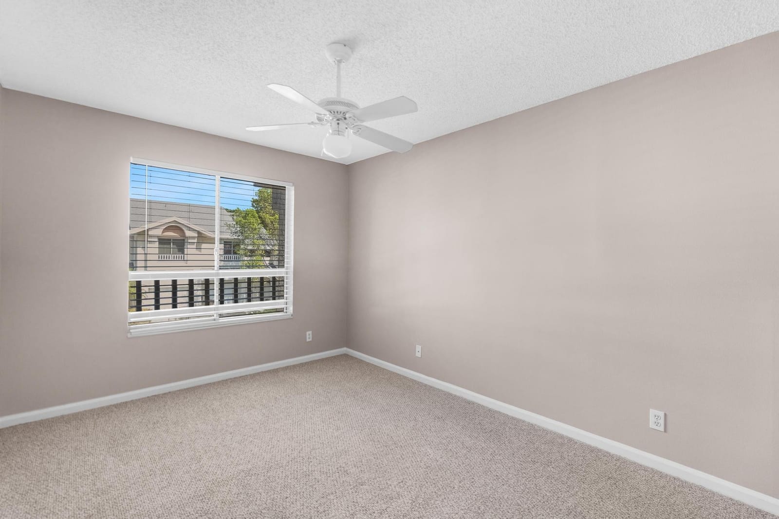 1916 Discovery Circle 1916, Deerfield Beach, FL 33442 photo 20