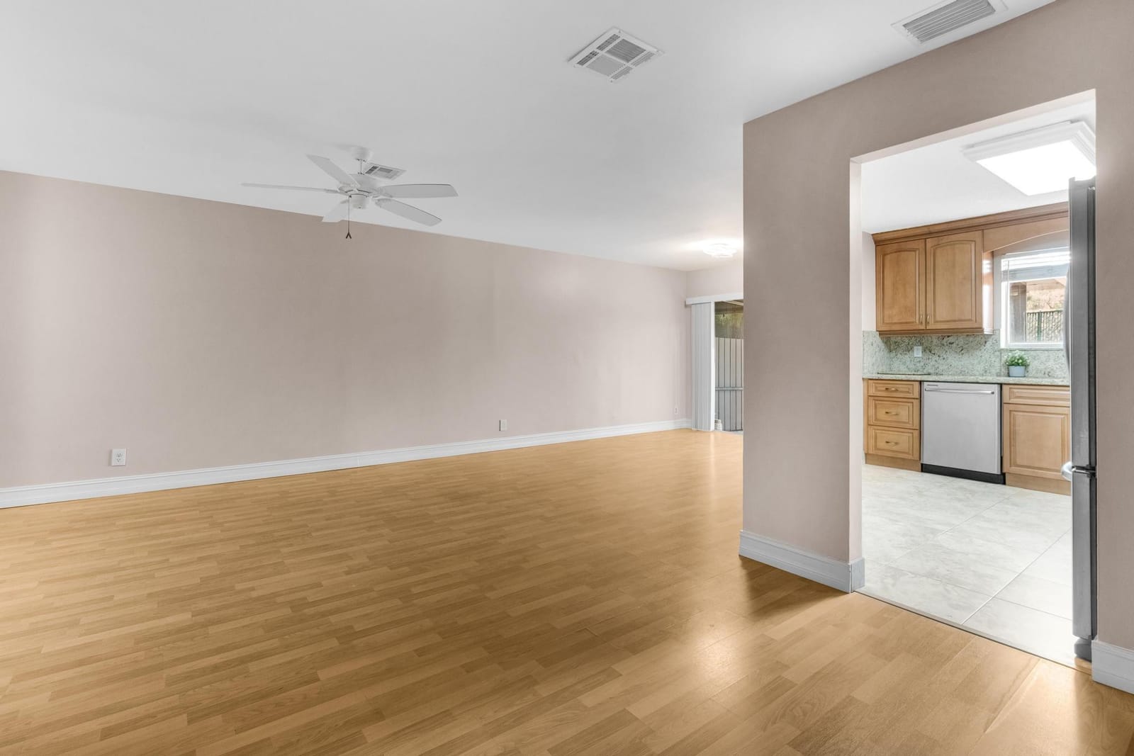 1916 Discovery Circle 1916, Deerfield Beach, FL 33442 photo 7