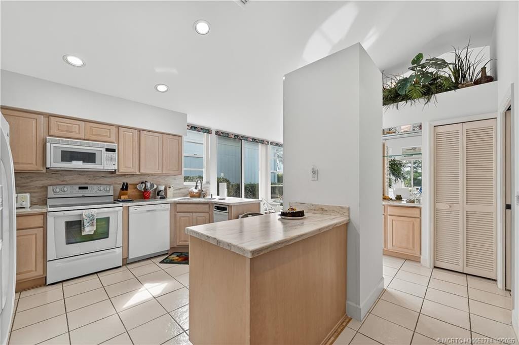 2223 NW Seagrass Drive — photo 11
