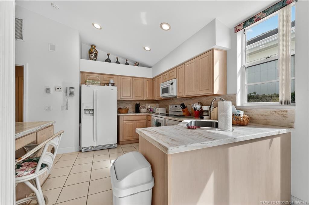 2223 NW Seagrass Drive — photo 8