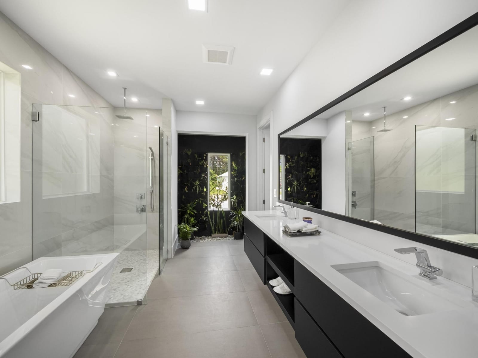 2565 SW Salzedo Avenue — photo 6