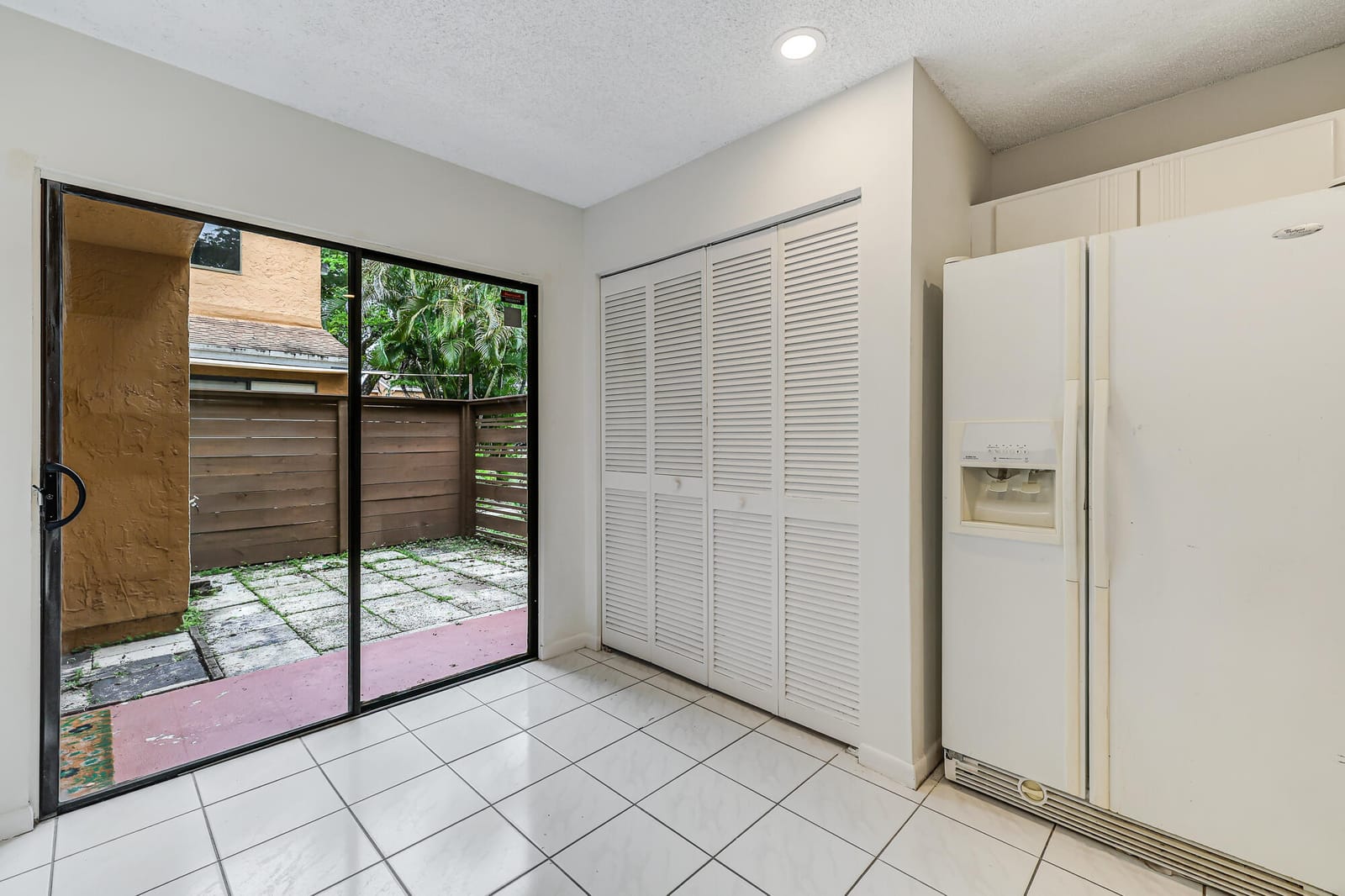 8017 NW 71st Court — photo 8