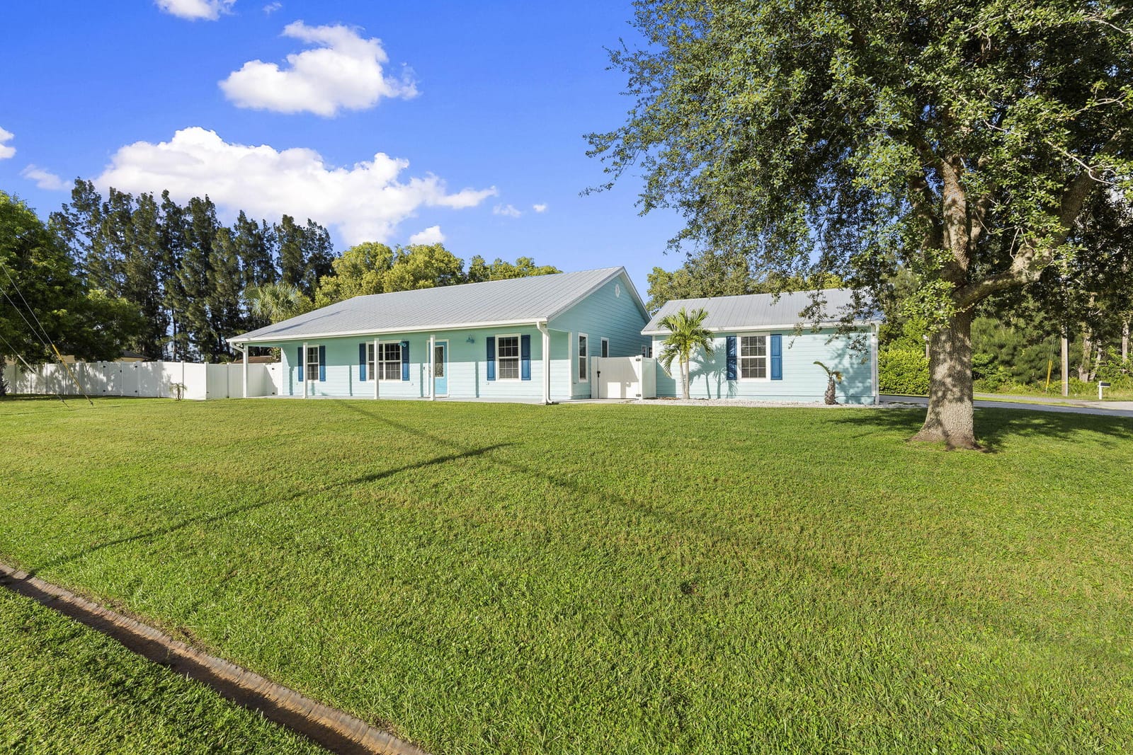 6649 NW Omega Road, Port St. Lucie, FL 34983