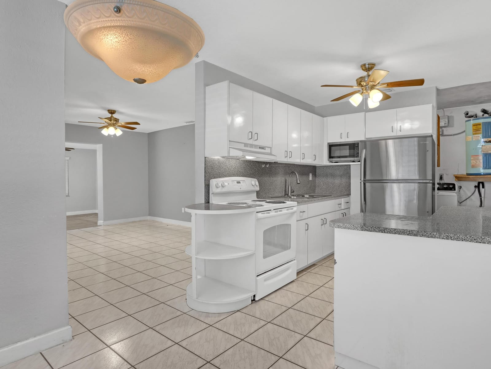 1031 NW 23rd Way — photo 11