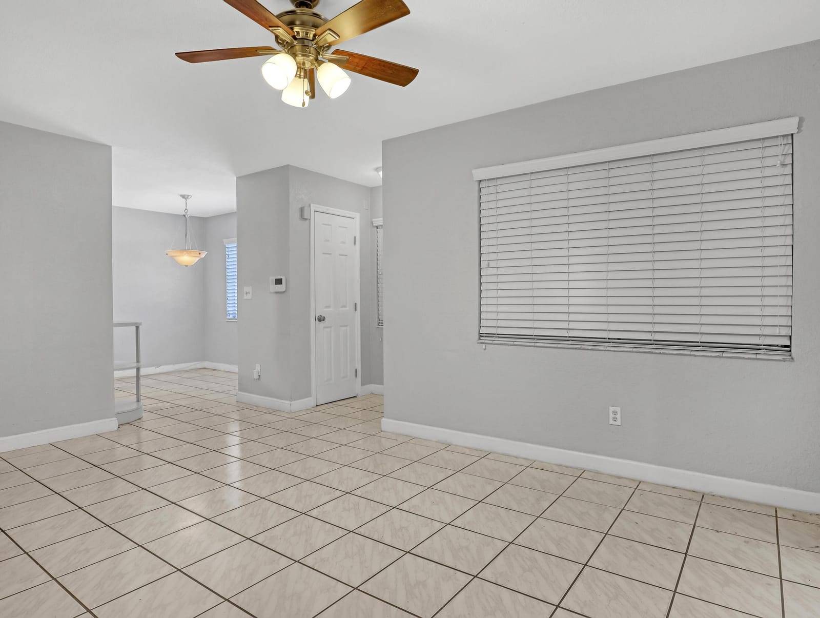 1031 NW 23rd Way — photo 9