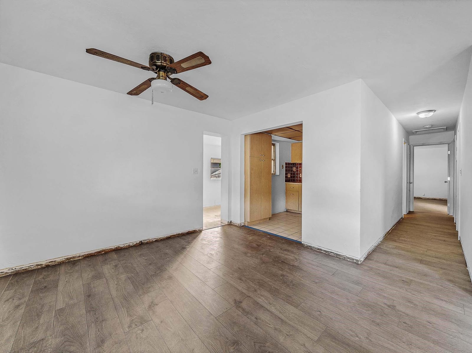 5811 NE 1 Terrace — photo 8