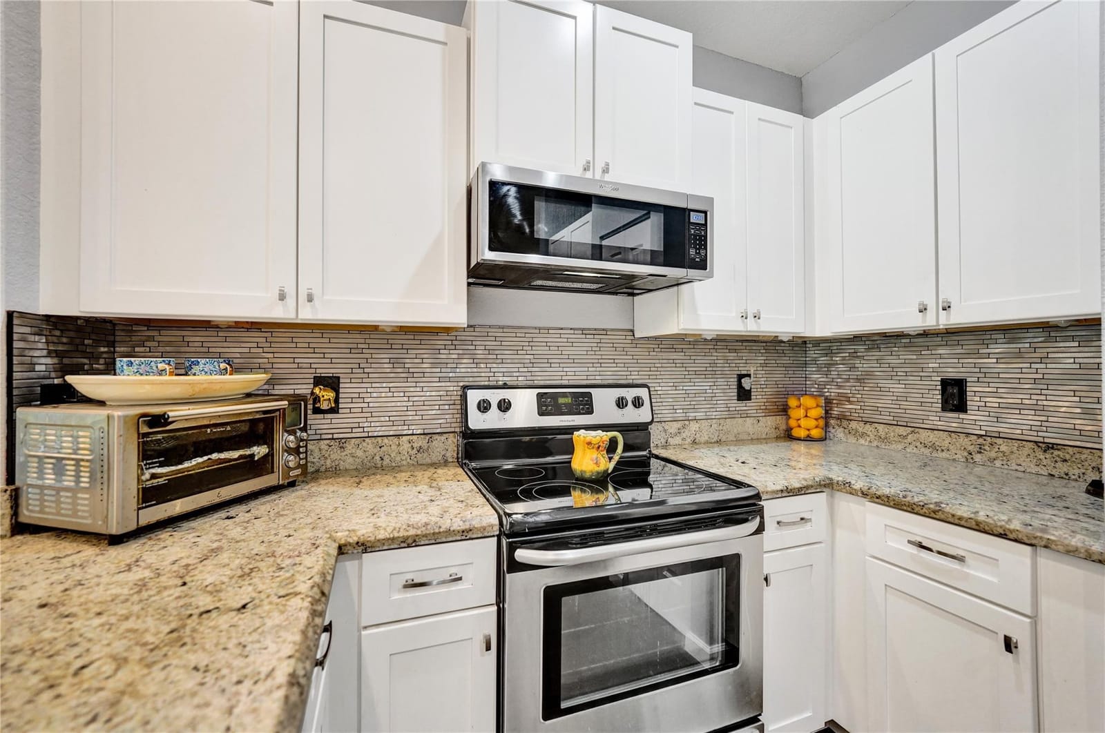 4228 N Dixie Highway 106, Oakland Park, FL 33334 photo 9