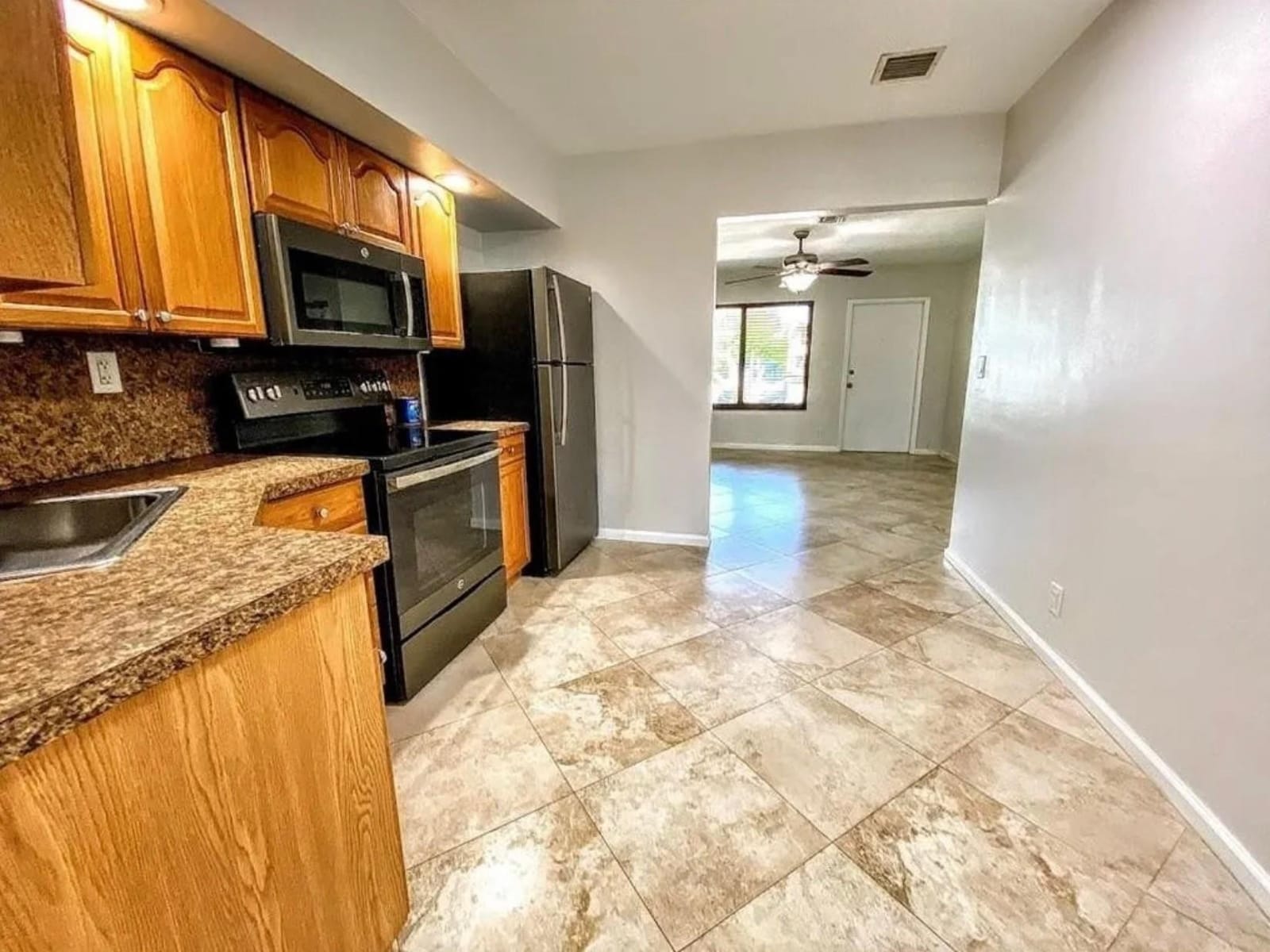 1644 NE 33rd Street, Oakland Park, FL 33334 photo 7