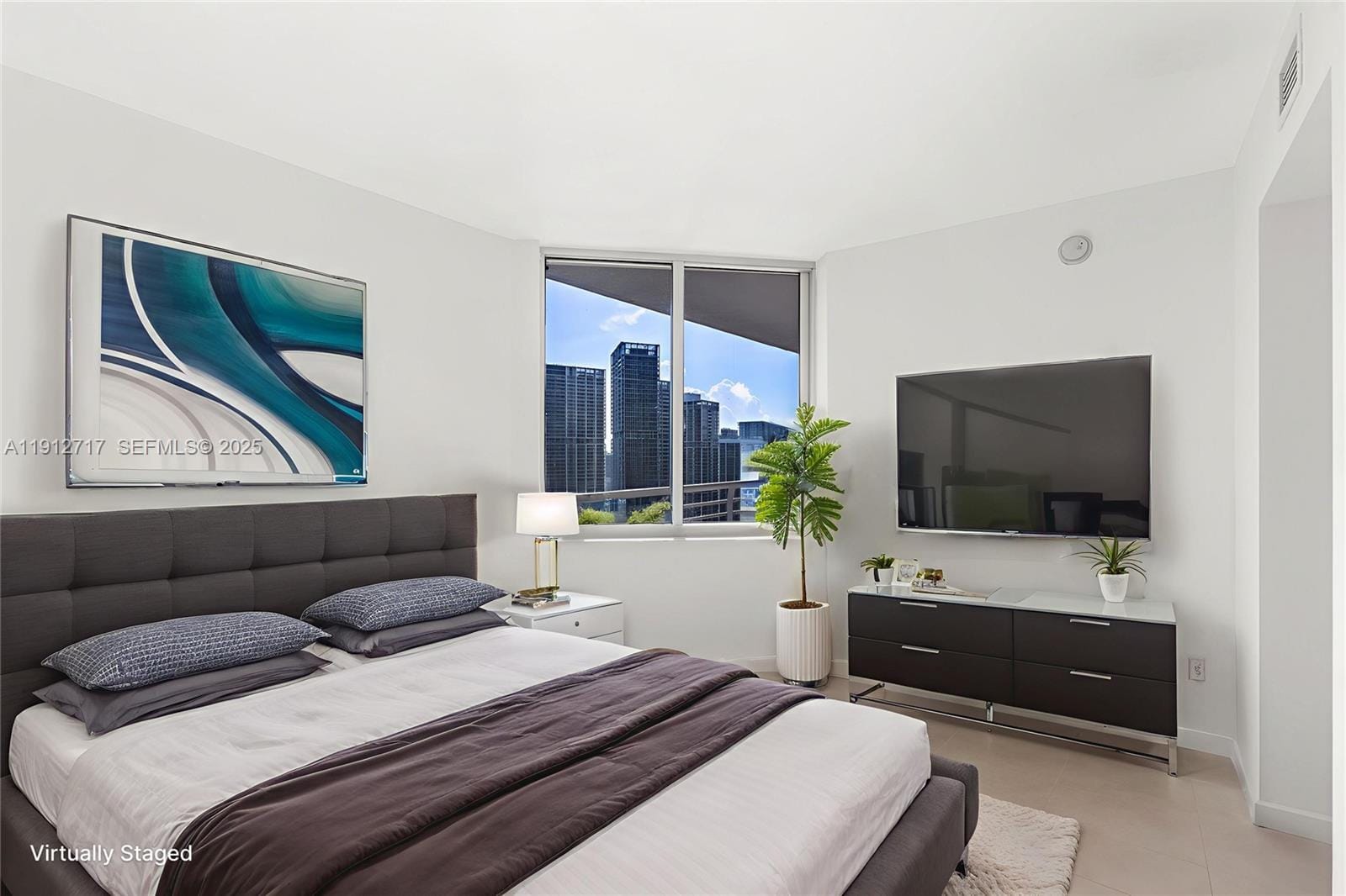 335 S Biscayne Boulevard 4105 — photo 12