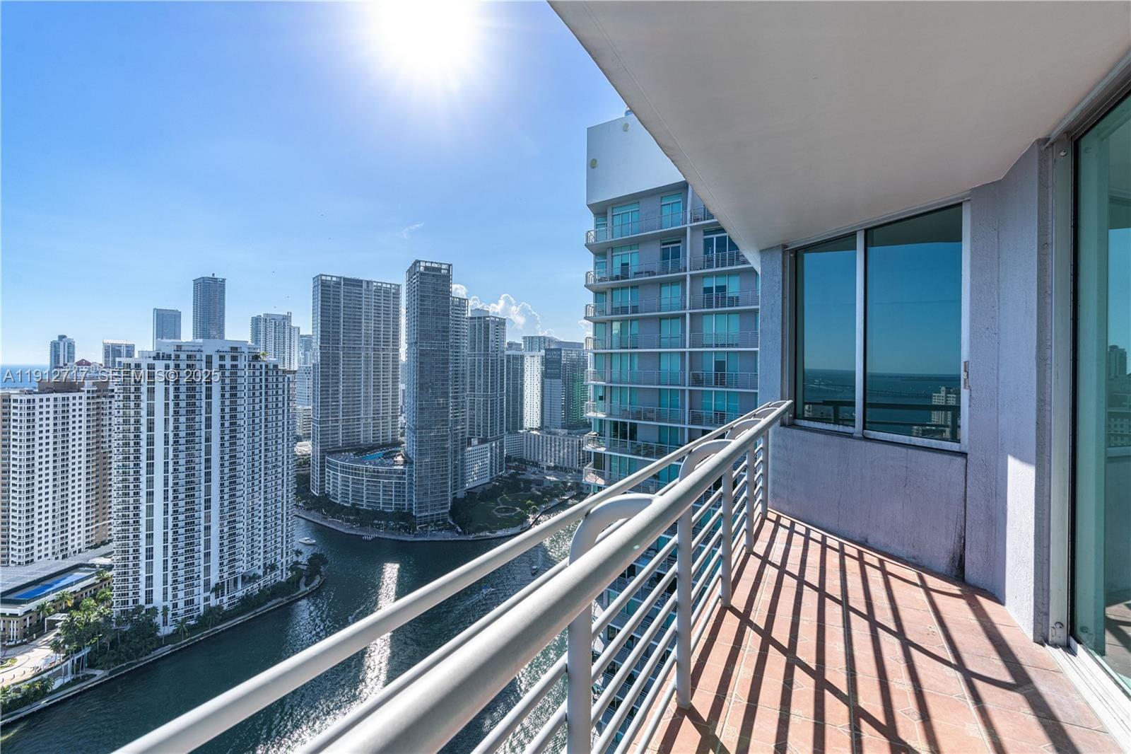 335 S Biscayne Boulevard 4105, Miami, FL 33131 photo 14
