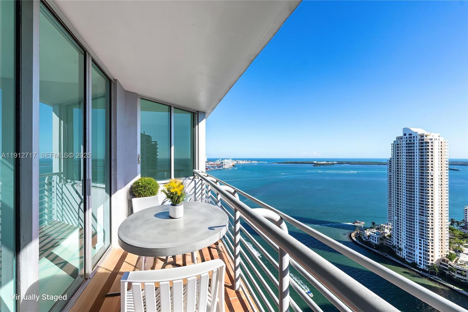 335 S Biscayne Boulevard 4105 — photo 3