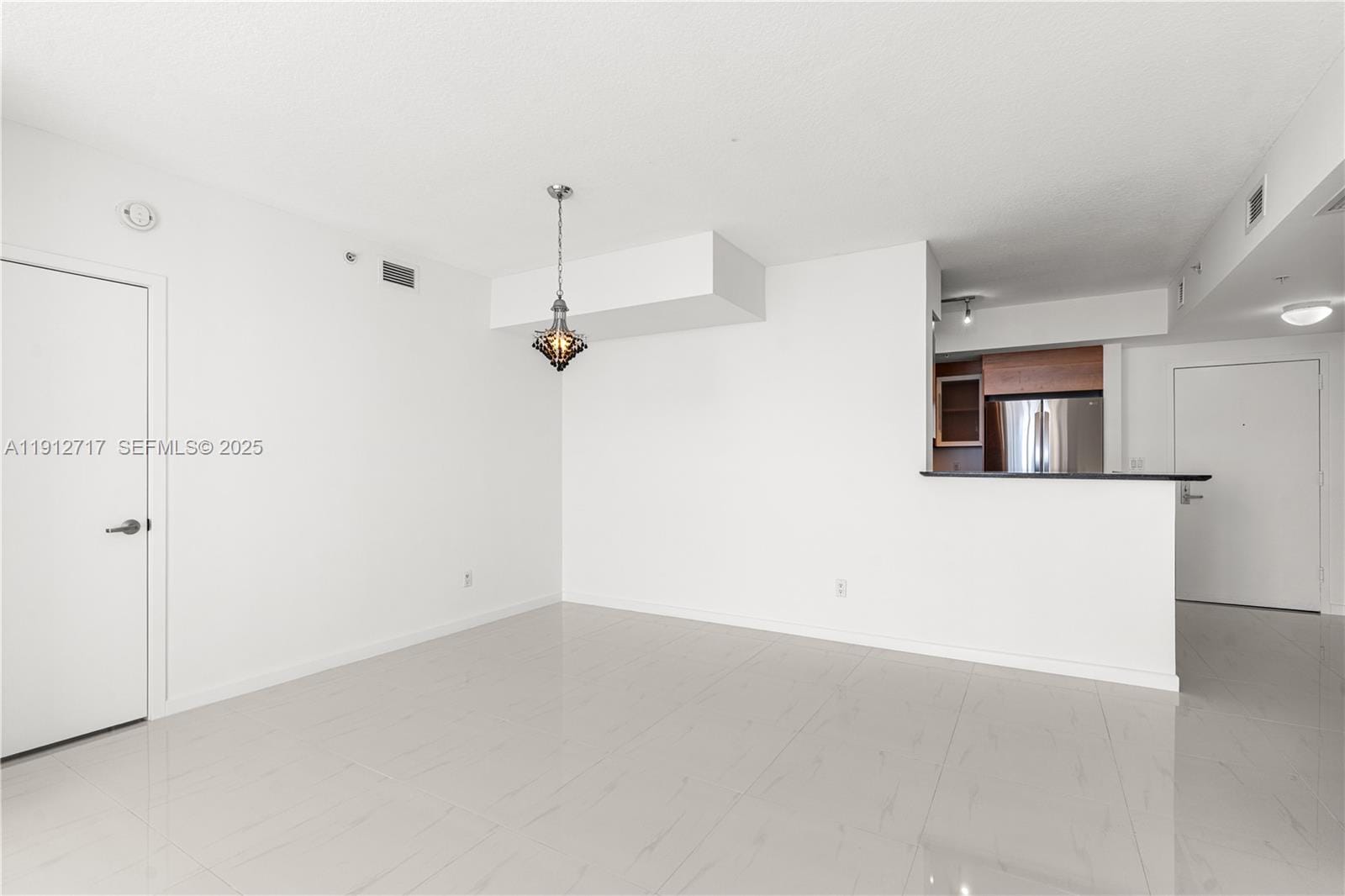 335 S Biscayne Boulevard 4105, Miami, FL 33131 photo 21