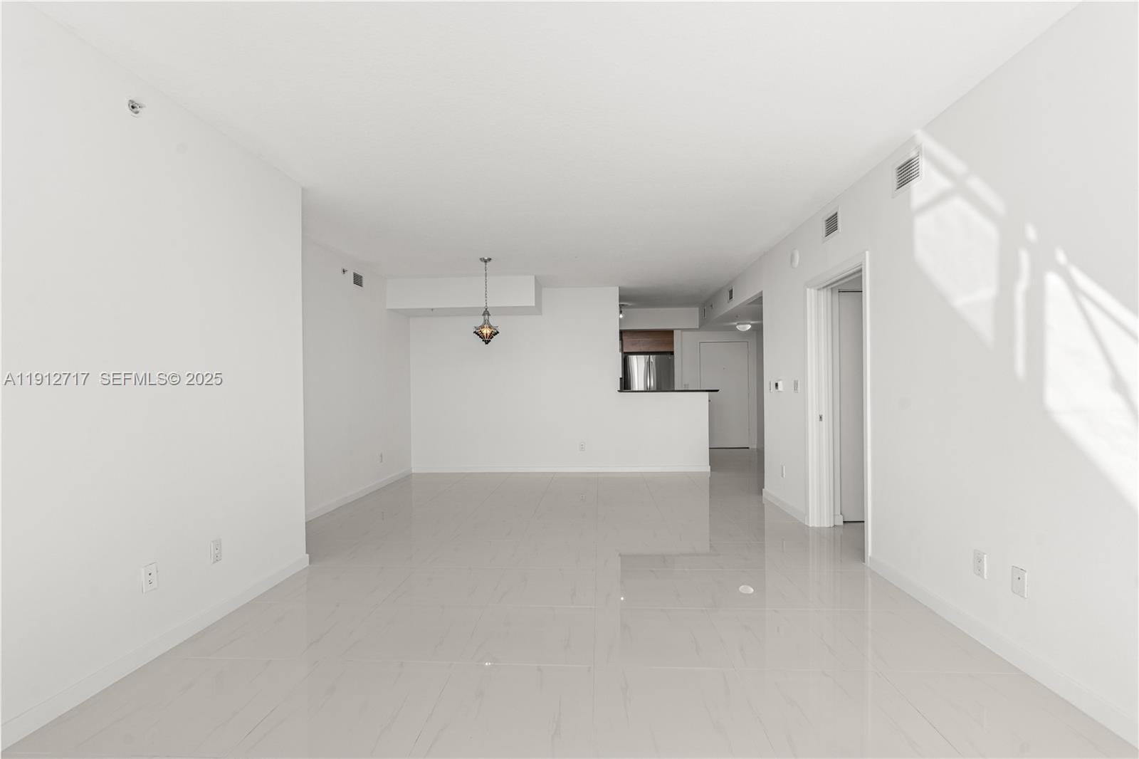 335 S Biscayne Boulevard 4105, Miami, FL 33131 photo 22