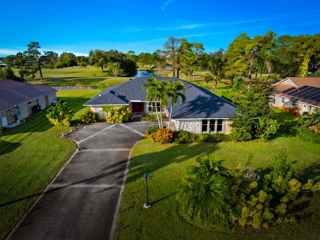 4204 Redwood Drive, sold in Holiday Pines Subdivision Phase Iii, Fort Pierce, FL