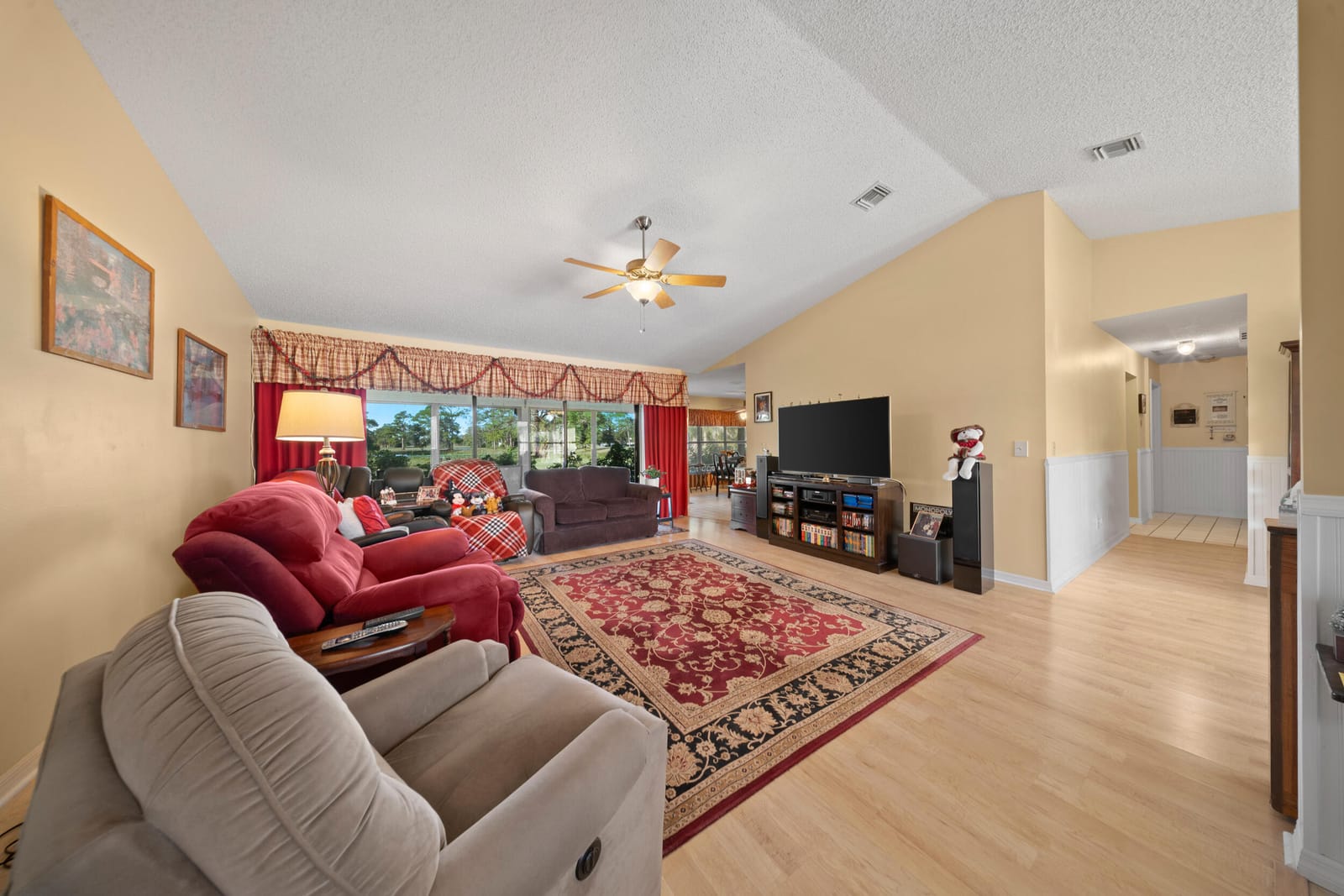 4204 Redwood Drive — photo 10