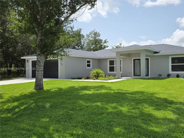 157 Mango Ne Road, Lake Placid, FL 33852