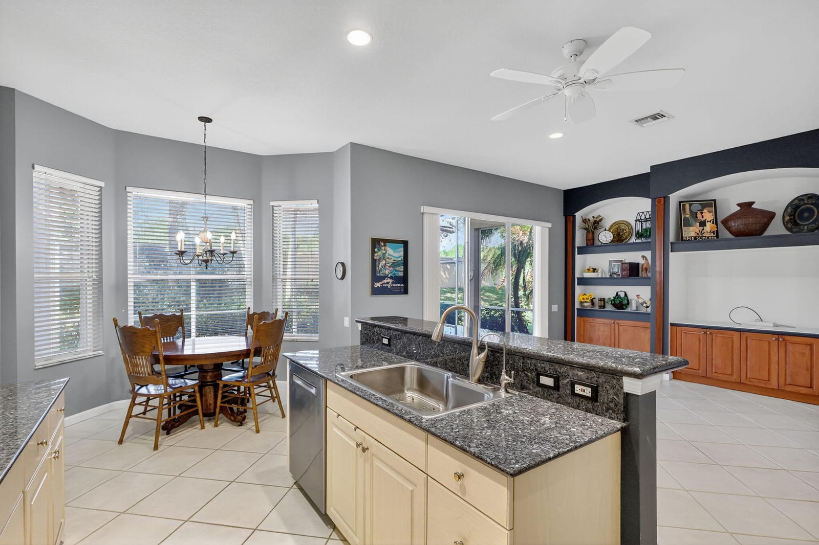 302 NW Toscane Trail — photo 11