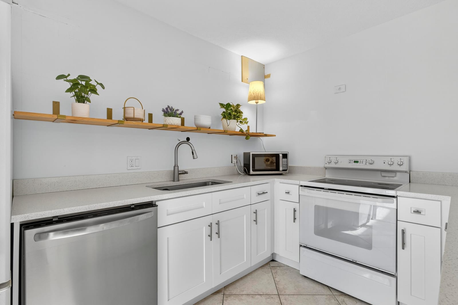 608 6th Terrace, Palm Beach Gardens, FL 33418 photo 3
