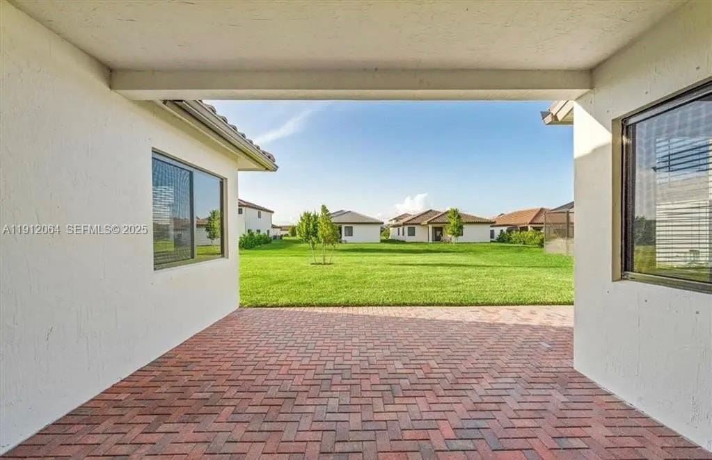 5048 Gambero Way — photo 11