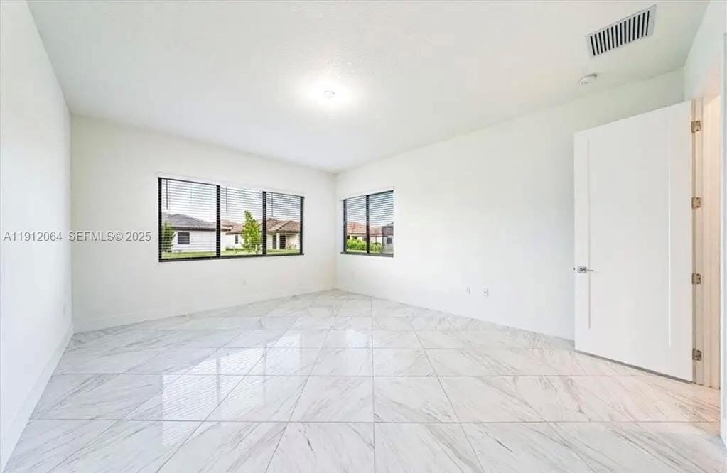 5048 Gambero Way — photo 5