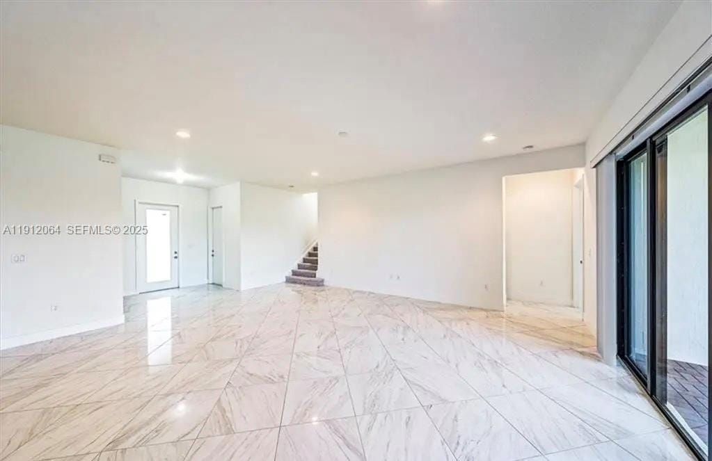 5048 Gambero Way — photo 10