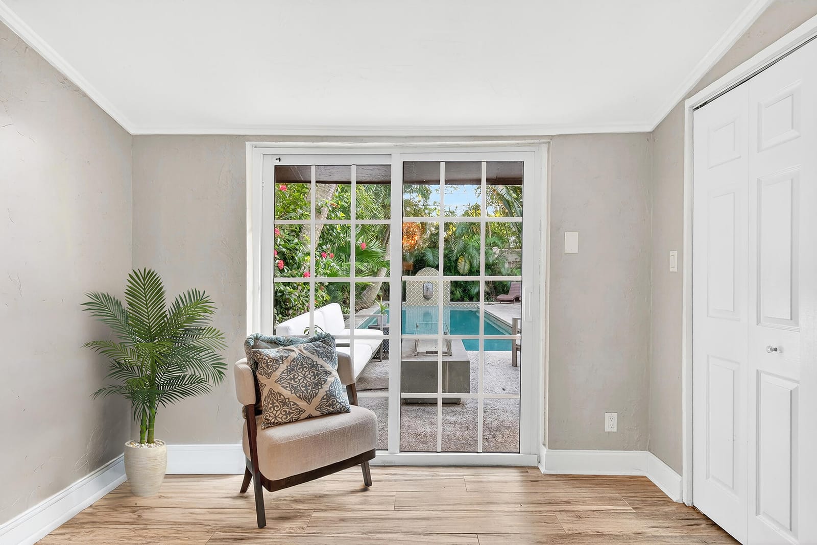 704 Claremore Drive, West Palm Beach, FL 33401 photo 18