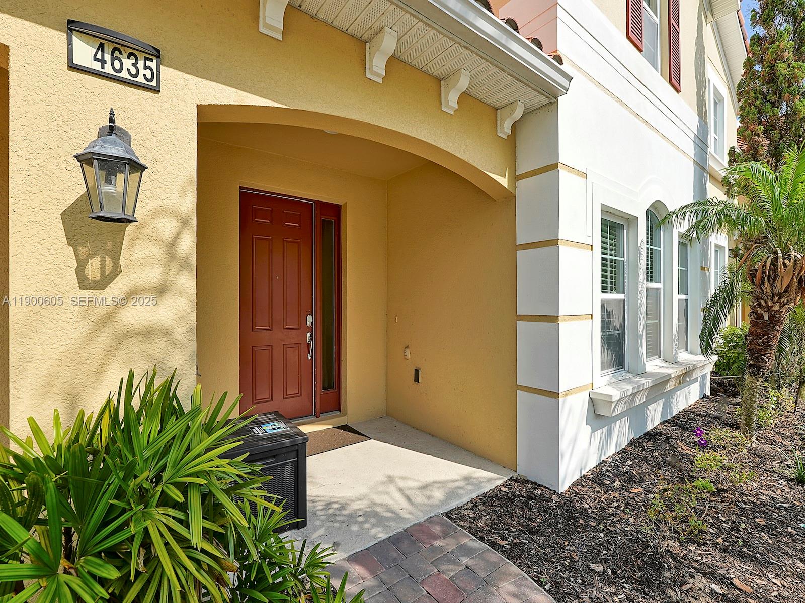 4635 Terrasonesta Drive — photo 6