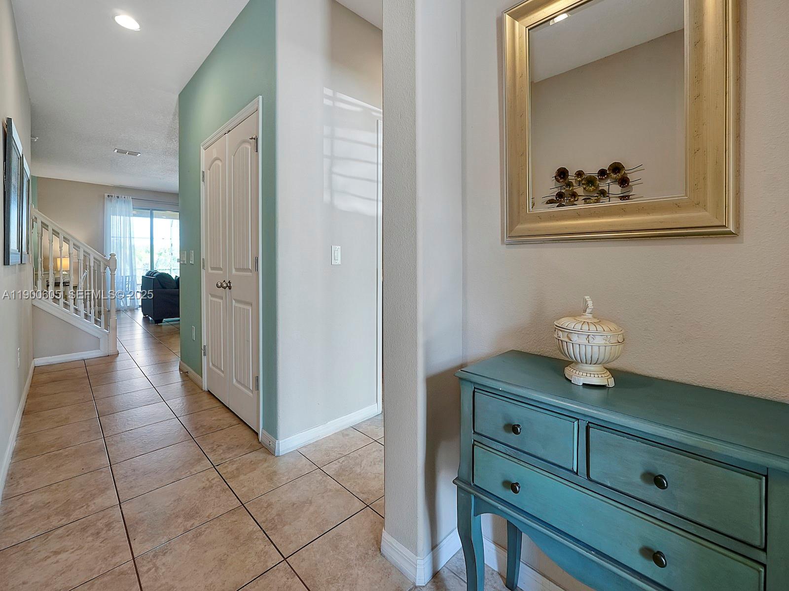 4635 Terrasonesta Drive — photo 8