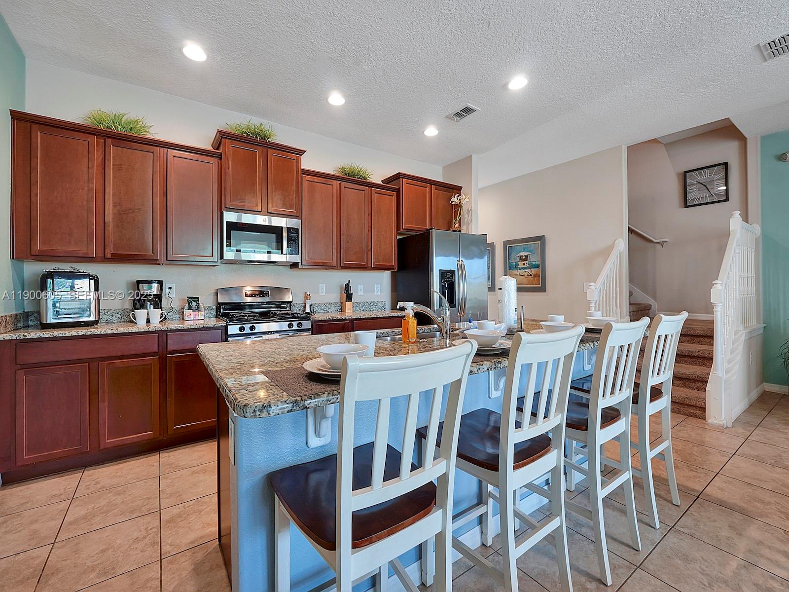 4635 Terrasonesta Drive — photo 9