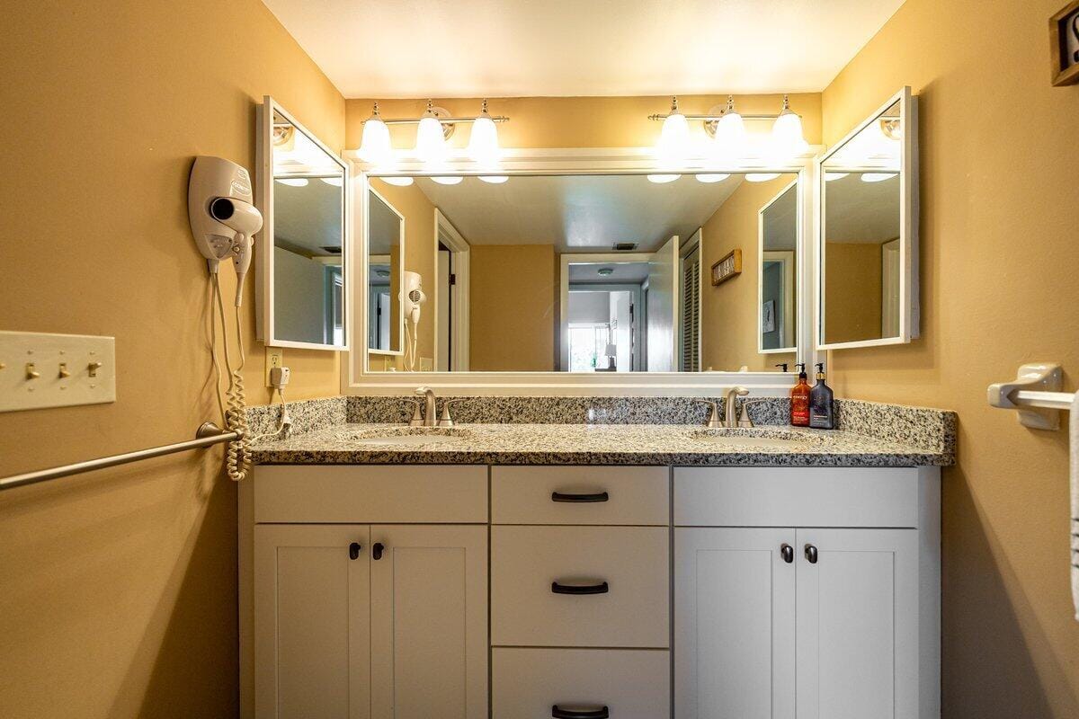 9430 Meadowood Drive 205, Fort Pierce, FL 34951 photo 19