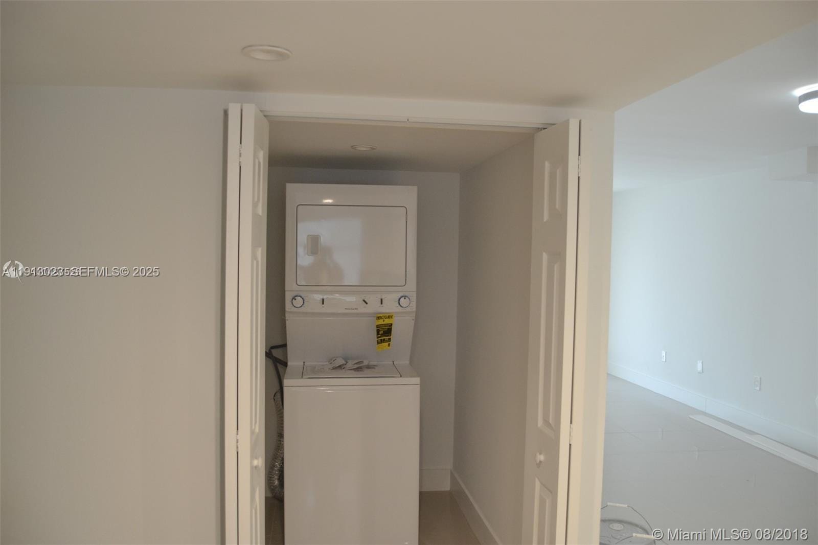 9375 Fontainebleau Boulevard L122 — photo 11