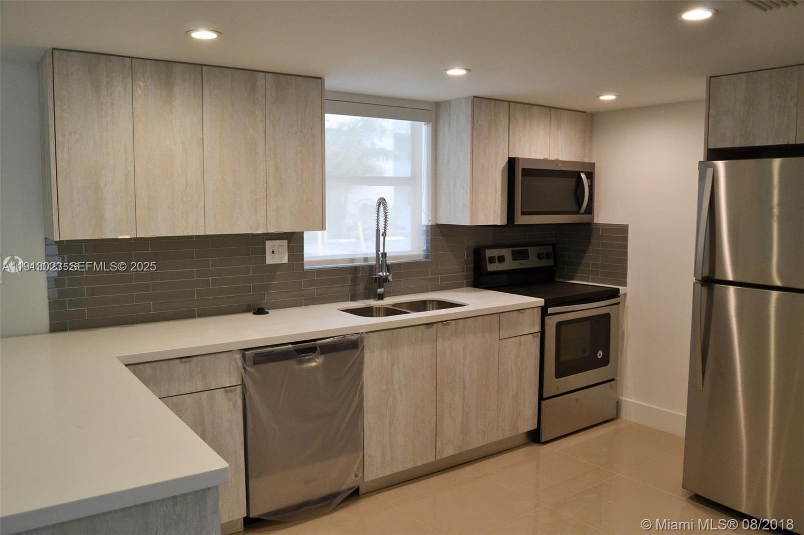 9375 Fontainebleau Boulevard L122, Miami, FL 33172, Miami