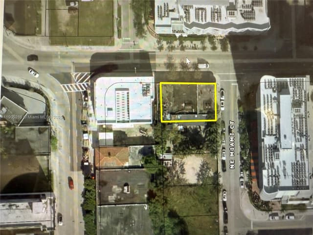 30 NE 14 Street, Miami, FL 33132