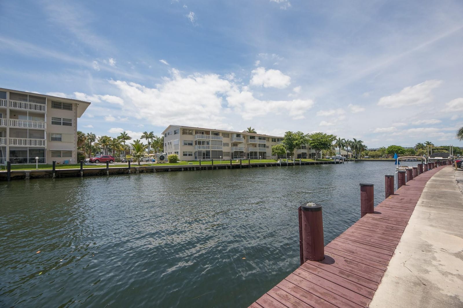 427 Golden Isles Drive 14B, Hallandale Beach, FL 33009 photo 29