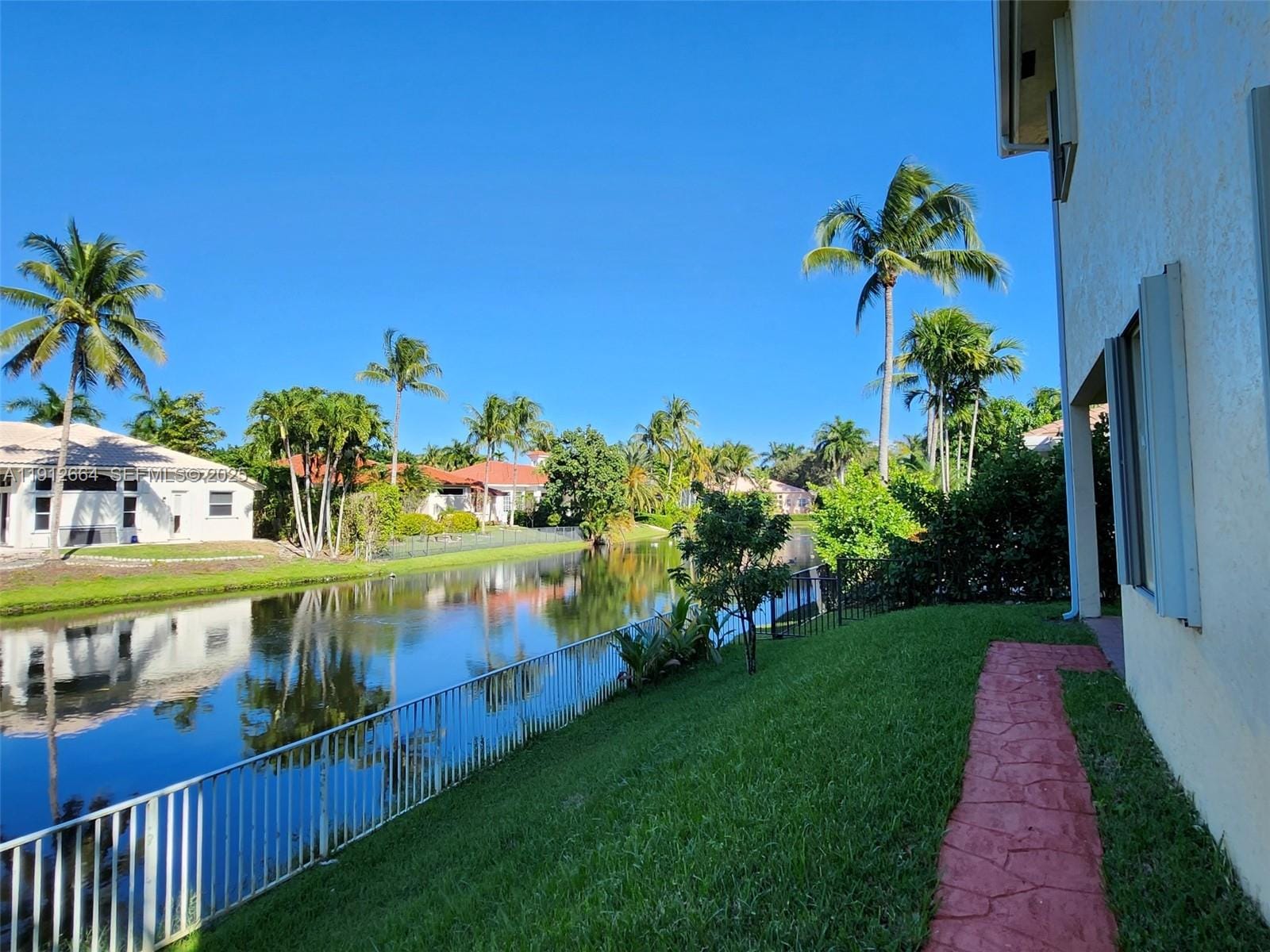 321 Windmill Palm Avenue, Plantation, FL 33324 photo 20