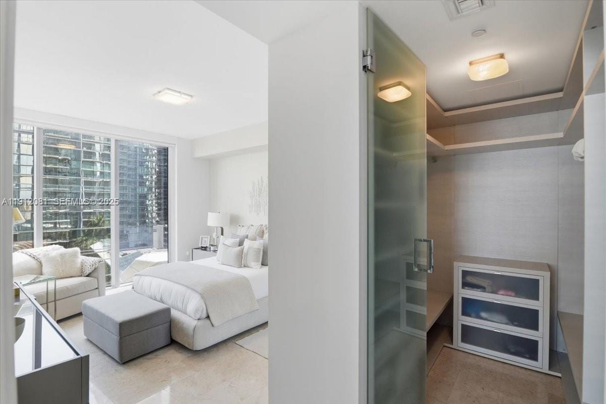 88 SW 7th Street 1111, Miami, FL 33130 photo 27