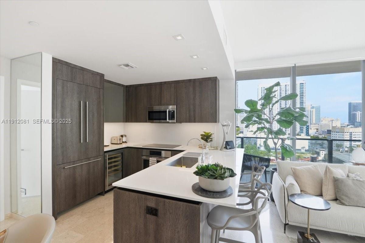 88 SW 7th Street 1111, Miami, FL 33130 photo 7
