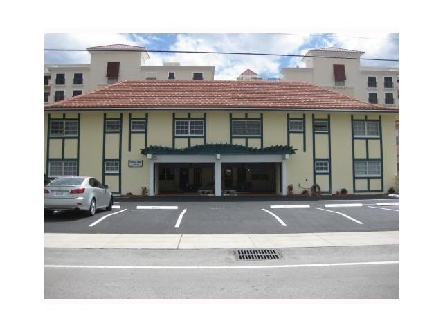 2404 NE 33rd Avenue 12, Fort Lauderdale, FL 33305 photo 14